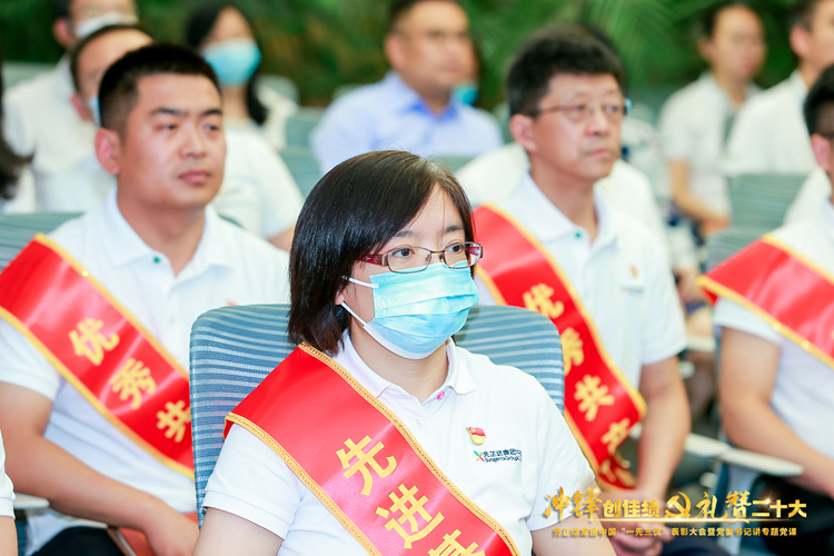 摩登4-妄想照进现实,致力成就将来!